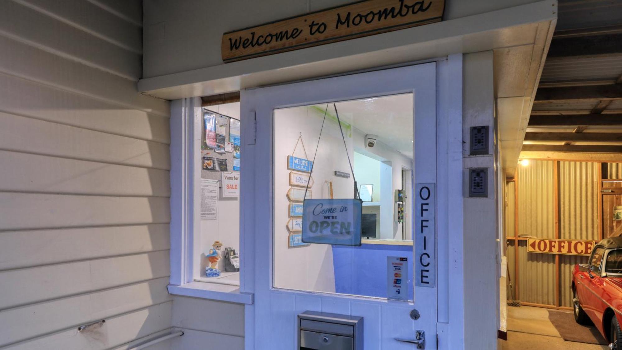 Отель Moomba Holiday And Caravan Park Порт-Сорелл Экстерьер фото